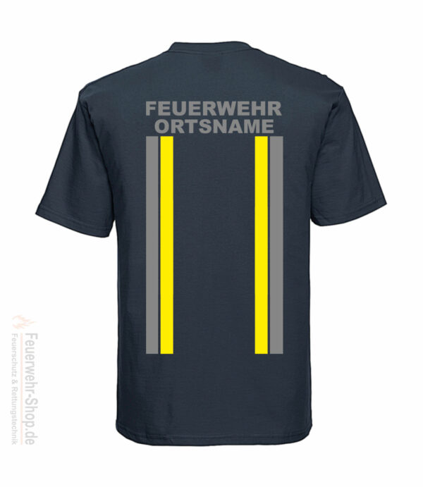 Feuerwehr Premium T-Shirt im Einsatzlook mit Ortsname