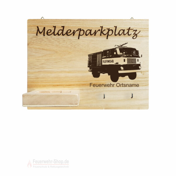 Melderparkplatz IFA TLF + Feuerwehr + Ortsname Personalisiert ca. 30x20x8cm, Holz NEU